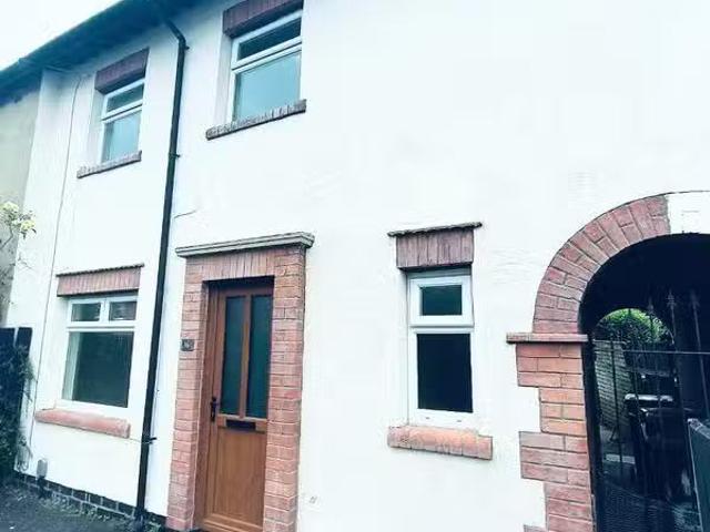 16 Chesham Parade