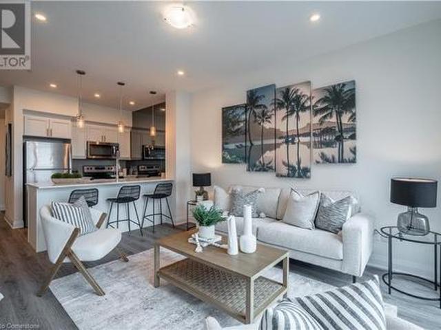 426 16 Concord Place, Grimsby, ON, L3M 0J1 condo for sale | Listing ID 40739 | Royal LePage