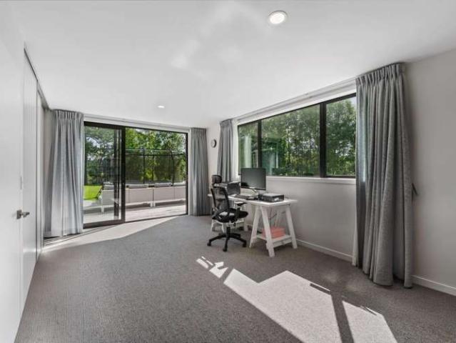 16 Collings Drive, Coatesville, Rodney