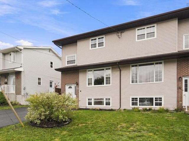 16 Colonna Place, Dartmouth, NS, B2X 3J3 house for sale | Listing ID 202621 | Royal LePage