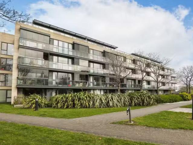 16 Cowper Hall, Mount St Annes, Milltown, Dublin 6, D06FV04 is.