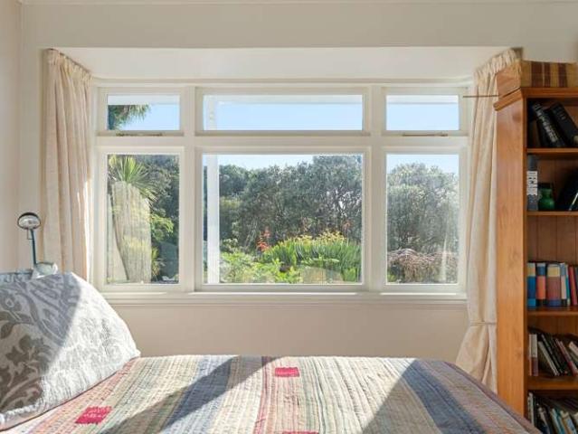 16 Dorking Road, Brooklyn, Wellington City