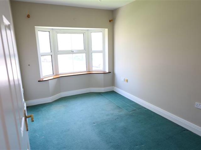 16 Heatherfield Court, Carrigaline, Cork Dennehy Auctioneers 4908 MyHome. Ie Residential