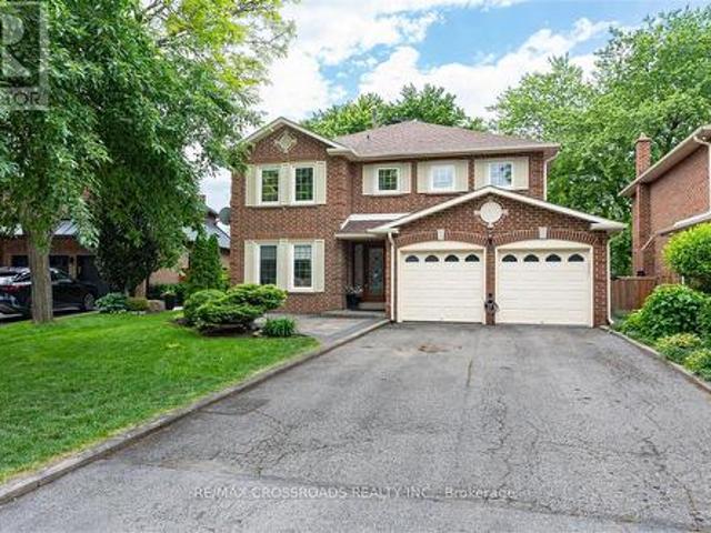 16 Heisey Drive, Markham, ON, L3P 4P7 house for sale | Listing ID N13467 | Royal LePage