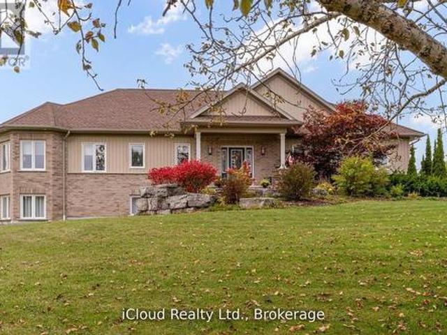 16 Highland Road, Minto, ON, N0G 1M0 house for sale | Listing ID X13659 | Royal LePage