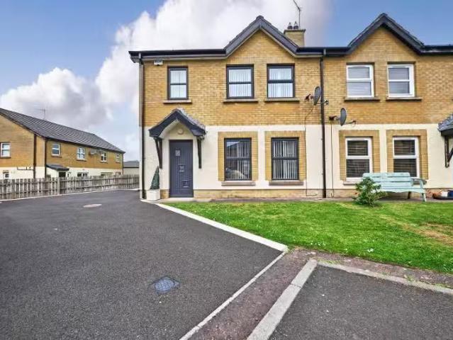 16 Hopefield Grove