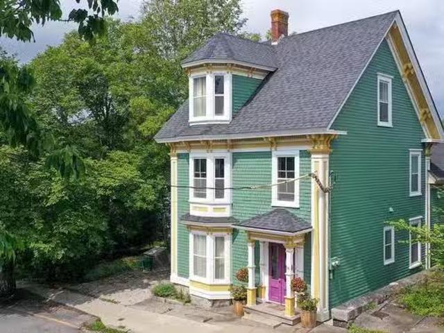 16 John Street, Shelburne, NS, B0T 1W0 house for sale Listi.