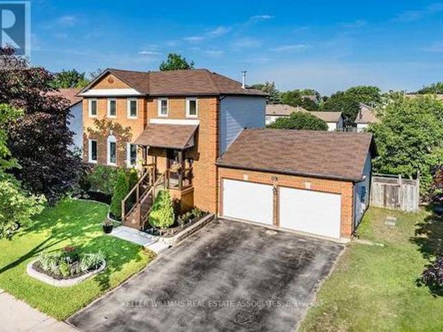 16 Julie Street, Essa, ON, L3W 0K8 house for sale | Listing ID N12016 | Royal LePage