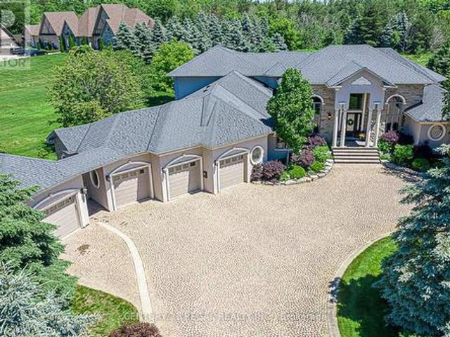 16 Lake Woods Drive, Whitchurch Stouffville, ON, L4A 1P9 house for sale | Listing ID N13471 | Royal LePage
