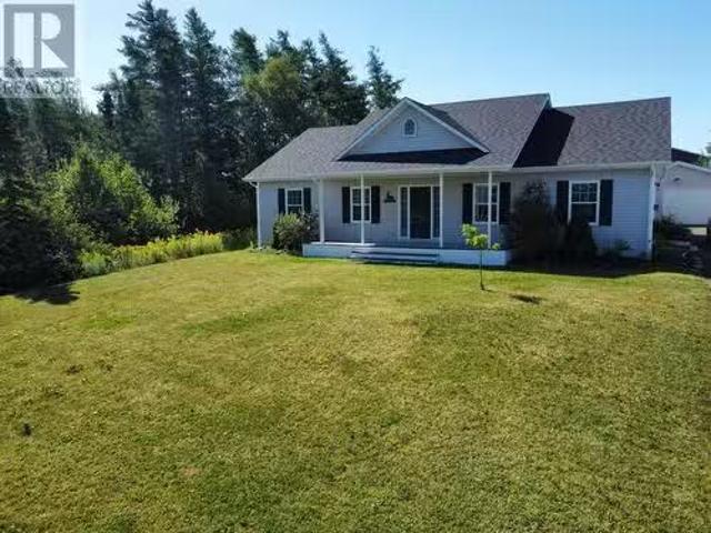 16 Laytes Avenue, Lewisporte, NL, A0G 3A0 house for sale Li.