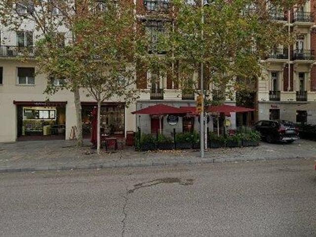 16 m2 office space for rent in Madrid Salamanca