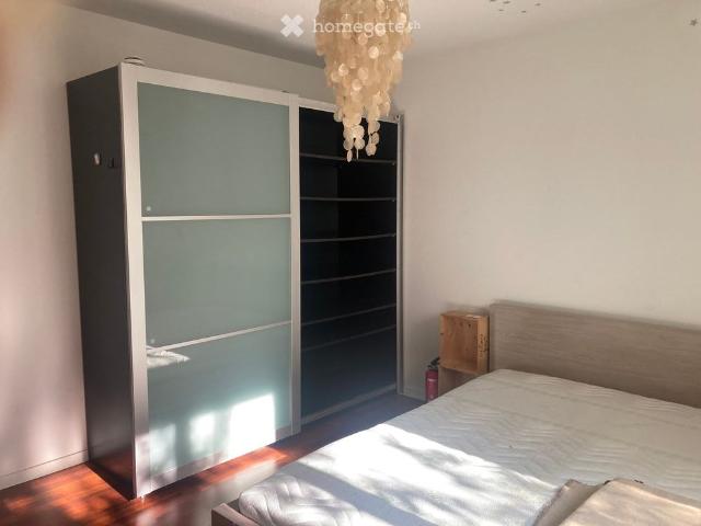 16 m²