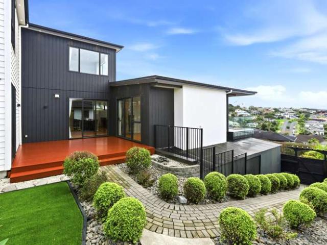16 Manhattan Rise, Orewa, Rodney