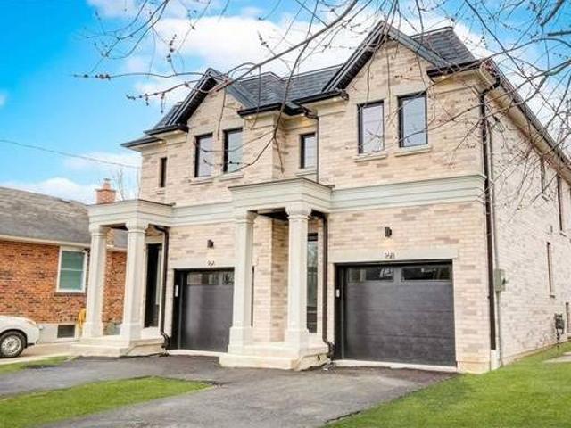 16 Maple Avenue North Apartment for Rent