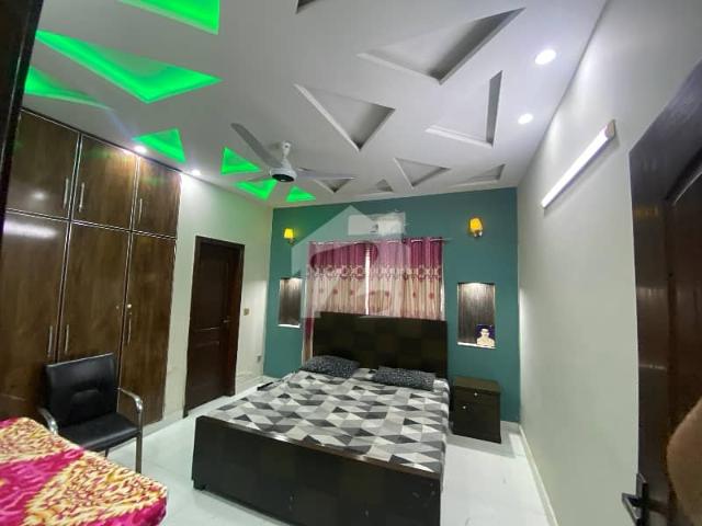 8 Marla VIP New Type Full Tile Floor Lower Portion Rent In Johar Town Phase2 Block M