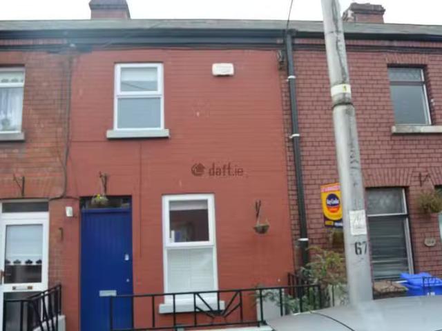 16 Nash Street, Inchicore, Dublin 8 is for rent