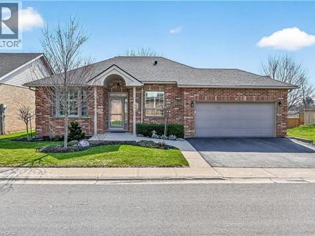 16 Northernbreeze Street Unit# 63, Mount Hope, ON, L0R 1W0 condo for sale | Listing ID 40816 | Royal LePage