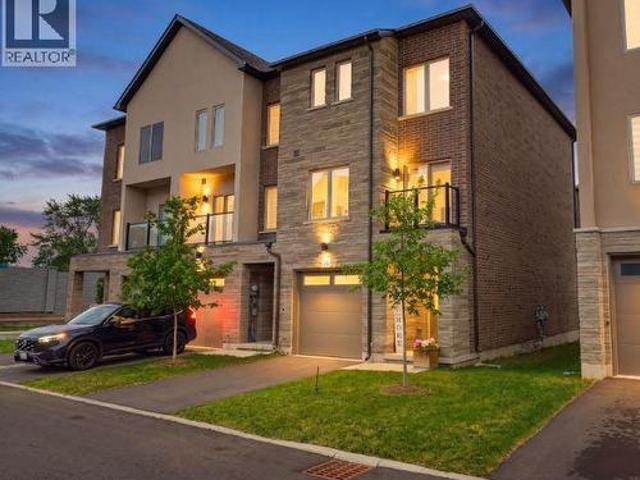 16 Raspberry Lane, Hamilton, ON, L0R 1W0 house for sale | Listing ID 40850 | Royal LePage