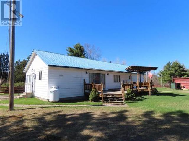 16 Ski Hill Rd, Searchmont, ON, P0S 1J0 house for sale | Listing ID SM260966 | Royal LePage