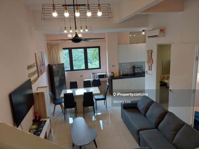 16 Sierra N'Dira, N'Dira Bandar 16 Sierra Townhouse, Puchong