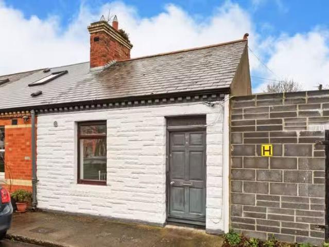 16 St. Brendan's Cottages, Irishtown, Dublin 4, D04E0A3 is for.