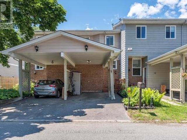 16 Stamford Private, Ottawa, ON, K1T 3J1 townhouse for sale | Listing ID X13497 | Royal LePage
