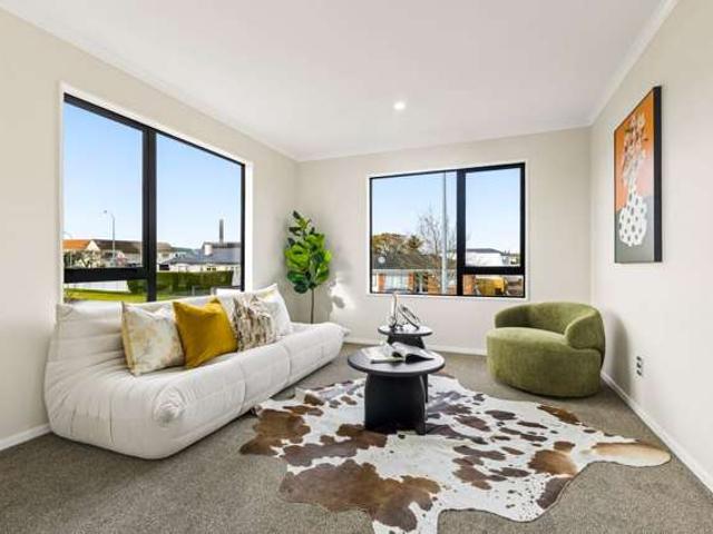 16A 16E Paton Avenue, Papatoetoe, Manukau City