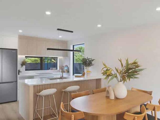 1/6A View Road, Wairau Valley, North Shore City