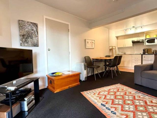 16B Upper Wainui Road Apartment Short term let