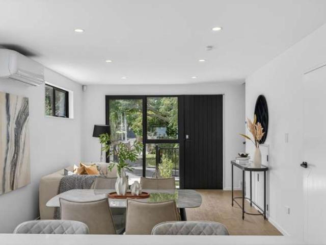 16E Moana Avenue, One Tree Hill, Auckland City