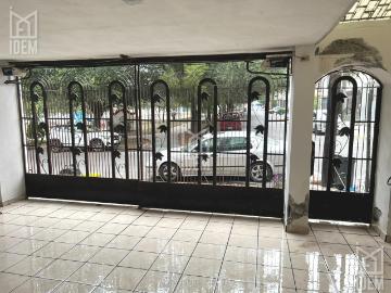1704 Casa en venta en Cima de las Cumbres, Monterrey NL