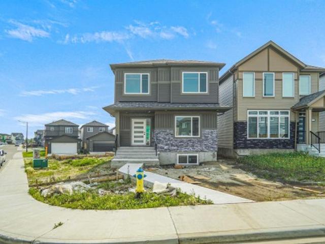 1704 Street Nw, Edmonton, AB, T5Y 3A6 house for sale | Listing ID E4502 | Royal LePage