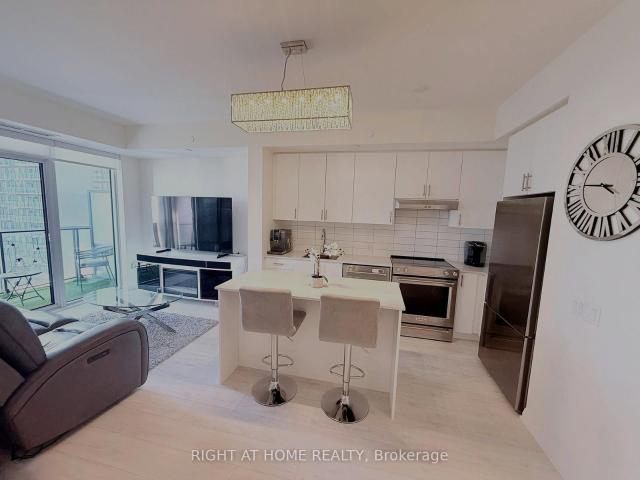 1704 9 Jane Street, Vaughan | Sold, N13080 | Condos. Ca