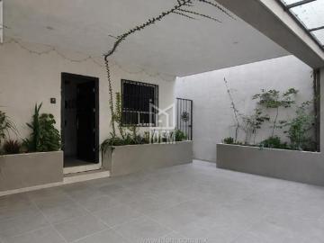 1706 Casa en Venta en Morada Residencial, Apodaca NL