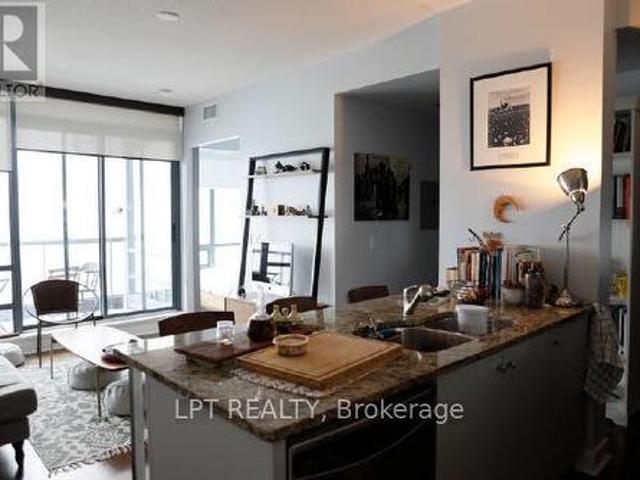 1706 King Street W, Toronto, ON, M5V 3T9 lease for lease | Listing ID C13018 | Royal LePage