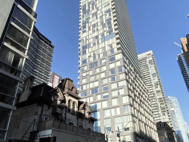 1706 Peter Street, Toronto | Leased, C12738 | Condos. Ca