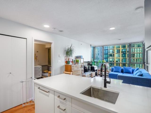 1706 1 Alberni Street, Vancouver, BC, V6E 4R9 Single Family Property For Sale | Listing ID R3136 | Royal LePage
