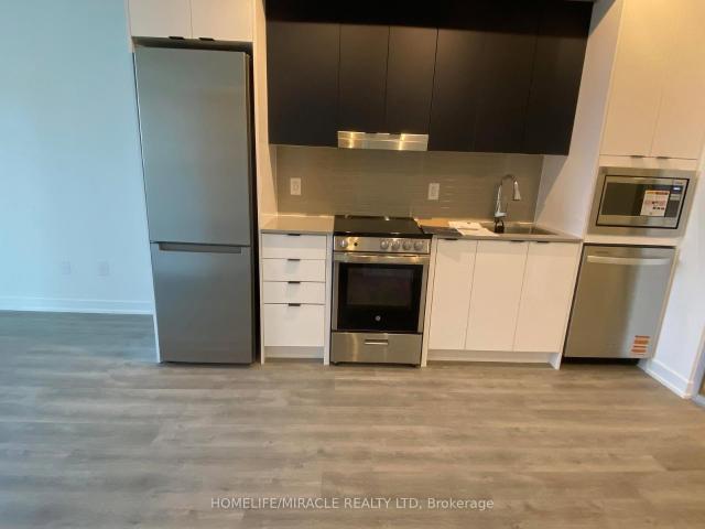 1706 5 Hurontario Street, Mississauga | For Rent @ $2,400 | Condos. Ca
