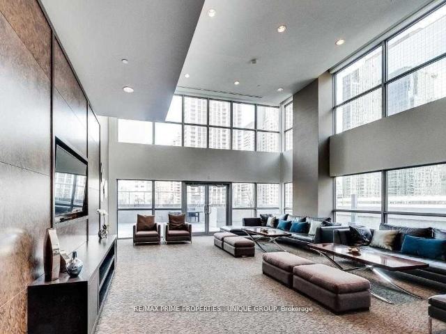 1707 Yonge Street, Toronto | Leased, C13505 | Condos. Ca