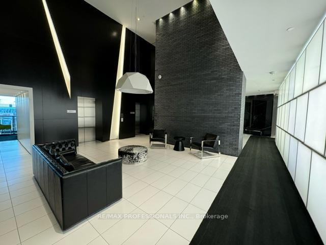 1708 Peter Street, Toronto | Leased, C12668 | Condos. Ca