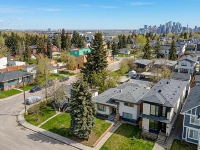 1708 29 Street Sw, Calgary, AB, T3C 1M4 house for sale | Listing ID A2290 | Royal LePage
