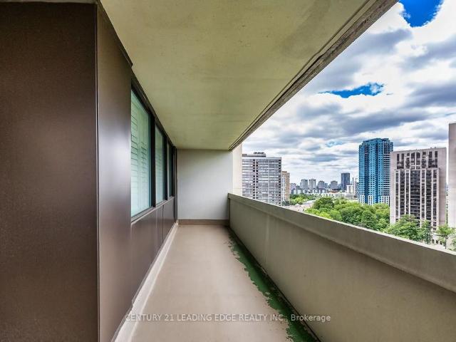 1708 75 Wynford Heights Crescent