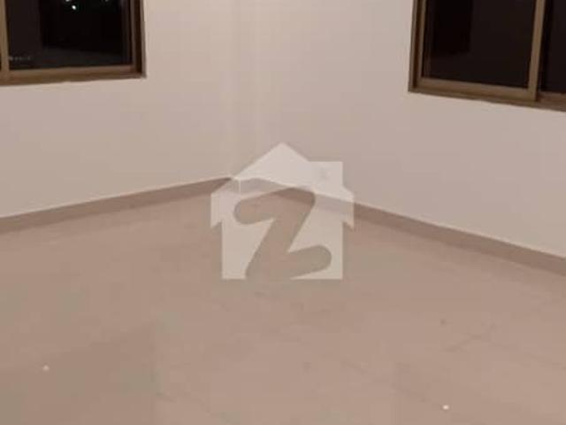1700 Sq Ft Very Well Maintained Flat On Main Khalid Bin Waleed Road For Sale