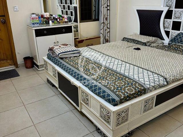 1700 Yd² Flat for Sale