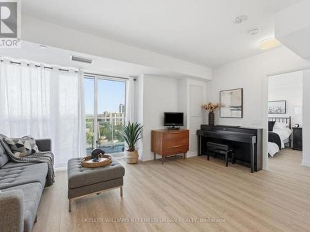1702 Main Street, Toronto, ON, M4C 4X4 condo for sale | Listing ID E13555 | Royal LePage