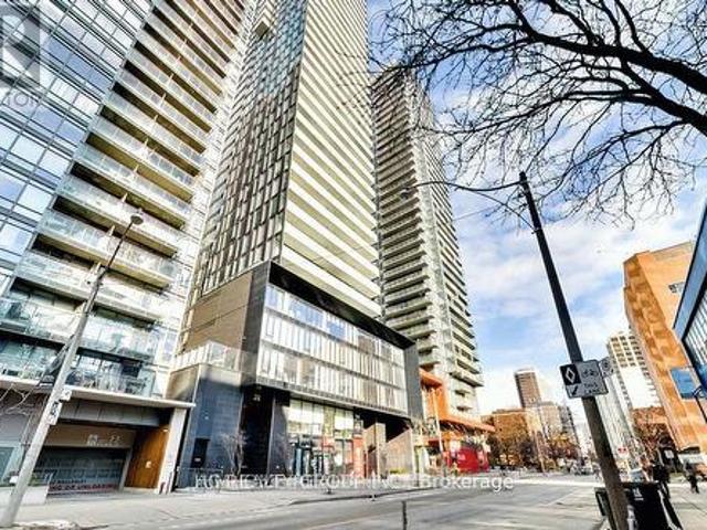 1702 28 Wellesley Street E, Toronto, ON, M4Y 0C4 lease for lease | Listing ID C13540 | Royal LePage