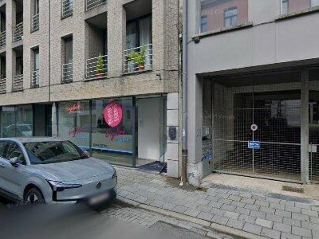 170 m2 apartment for rent in Stad Antwerp
