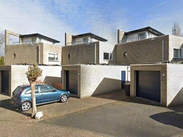 170 m2 apartment for rent in Tilburg