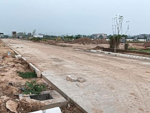 170 Sq.Yd. Plot in Panchkula Urban Estate Panchkula Listing ID: #10317