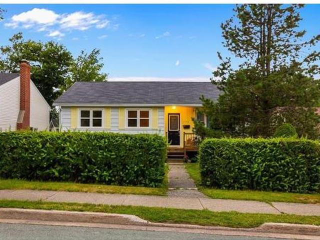 170 University Avenue, St. John'S, NL, A1B 1Z7 house for sale | Listing ID 1301 | Royal LePage